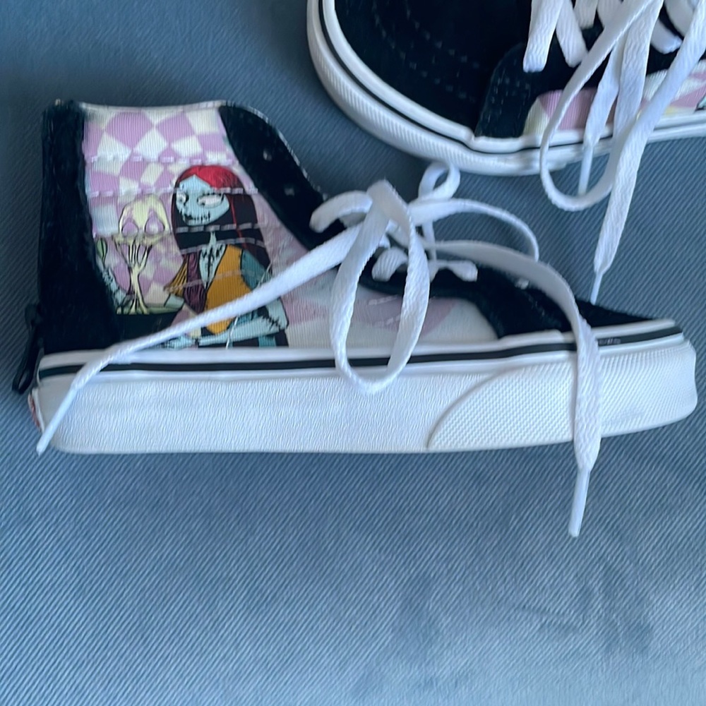 RARE Sally/NIGHTMARE BEFORE CHRISTMAS Vans (10.5)
